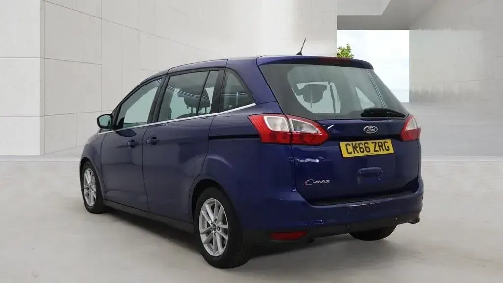 Used Ford Grand C-Max Zetec 2016 Blue MPV