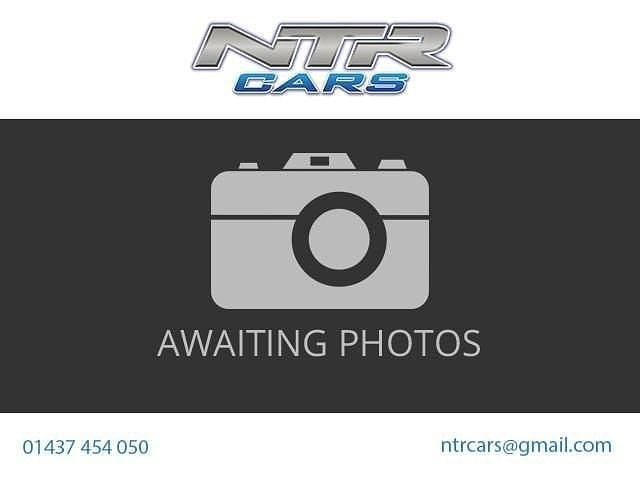 White Used 2015 Citroën C3 PureTech Hatchback | £4,995 (Fair price) - Image 1/1