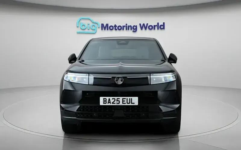 Used Vauxhall Grandland X Ultimate 136 HP (100 kW) 2025 Black SUV