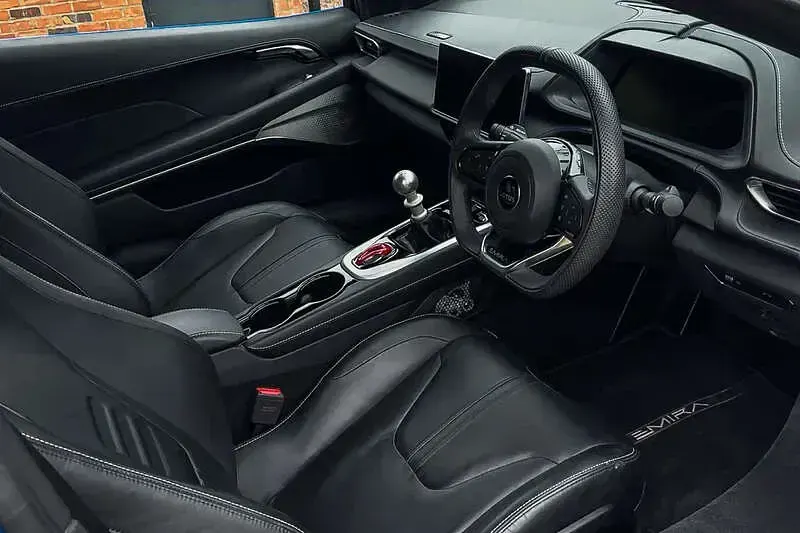 Used Lotus Emira 400 HP (294 kW) 2022 Blue Coupe