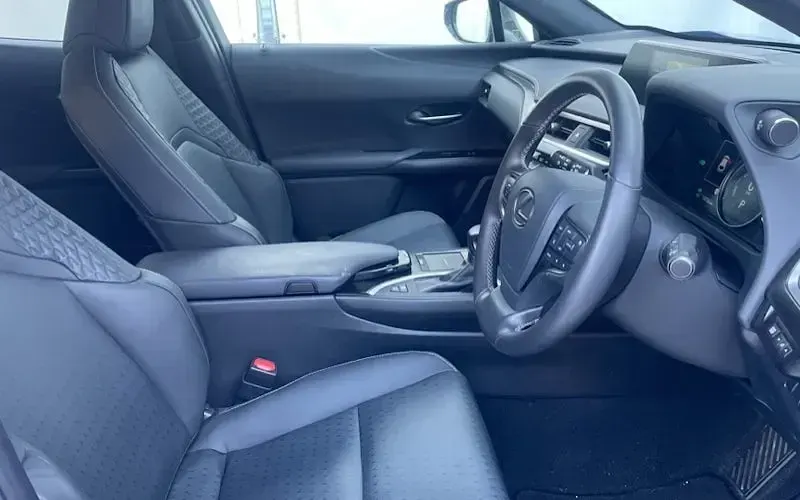 Used Lexus UX 184 HP (135 kW) 2021 Blue SUV