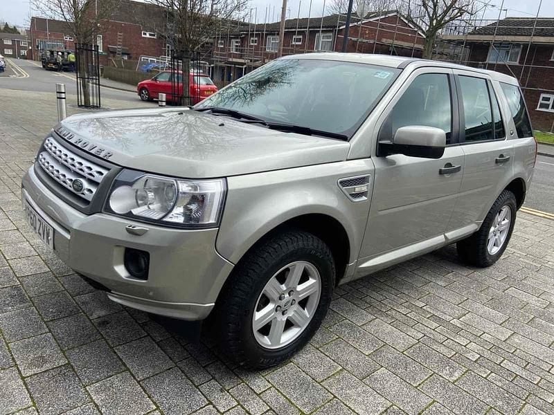 Silver Used 2011 Land Rover Freelander 2 SUV | £5,995 (Fair price) - Image 1/4