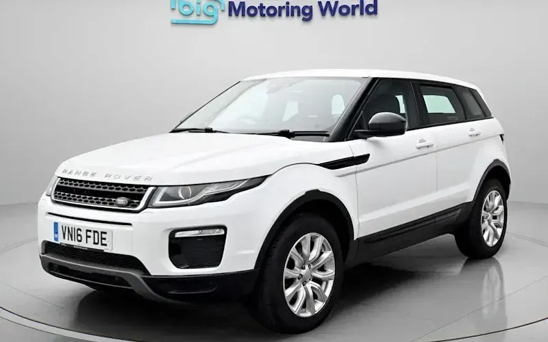 Used Land Rover Range Rover evoque SE 150 HP (110 kW) 2018 Hatchback