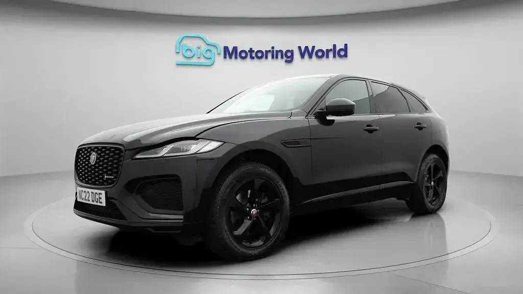 Used Jaguar F-Pace R-Dynamic 204 HP (150 kW) 2022 Black SUV