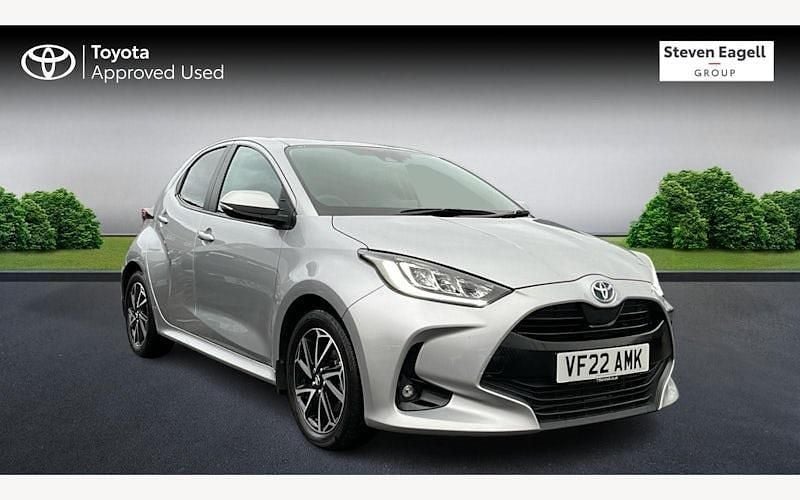 Used Toyota Yaris Hybrid Design 116 HP (85 kW) 2025 Hatchback