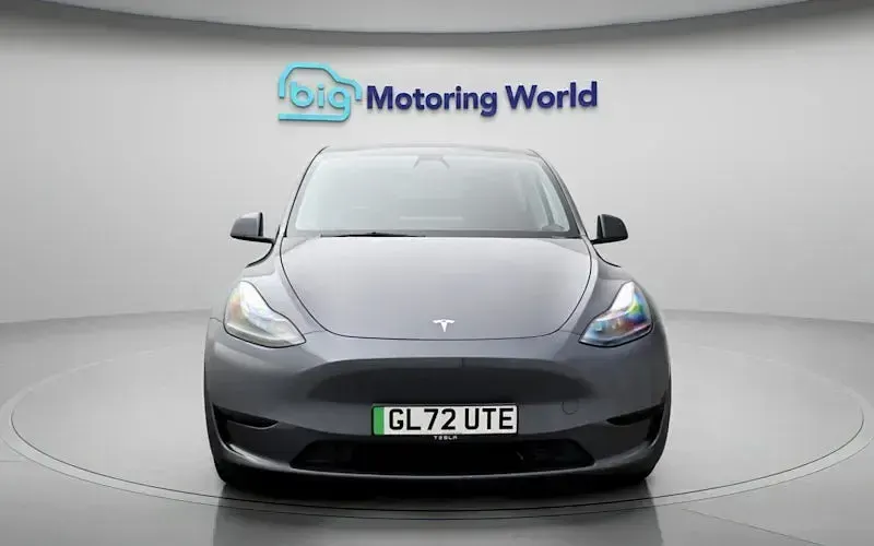 Used Tesla Model Y Standard Range 219 kW (299 HP) 2024 SUV