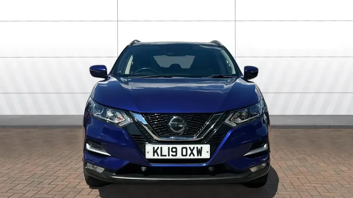Used Nissan Qashqai N-Connecta 140 HP (102 kW) 2019 Blue SUV