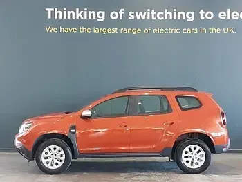 Used Dacia Duster Expression 90 HP (66 kW) 2023 Orange SUV