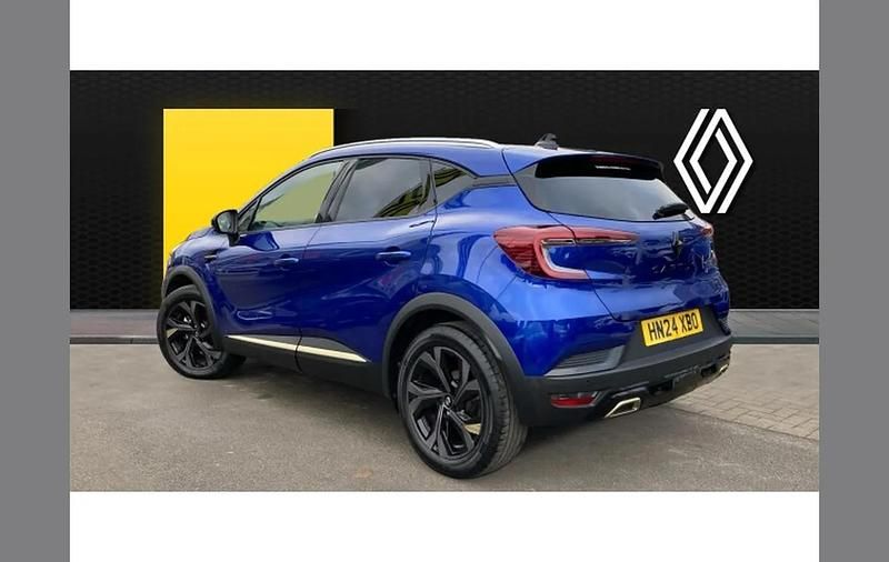 Second-hand Renault Captur Engineered 143 CP (105 kW) 2024 Albastru SUV