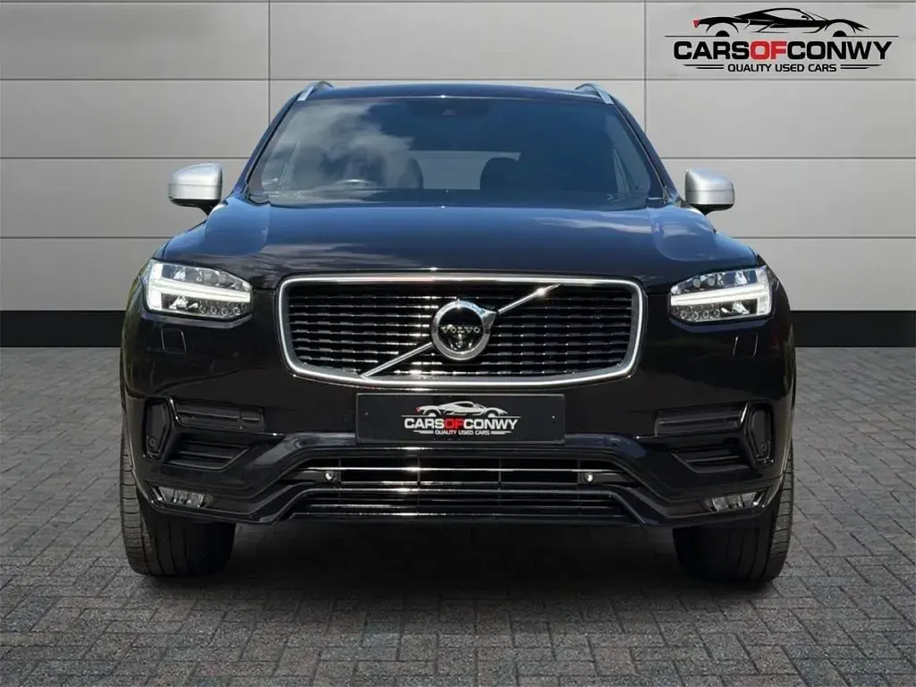 Usado Volvo XC90 R-Design 235 HP (172 kW) 2017 Preto SUV