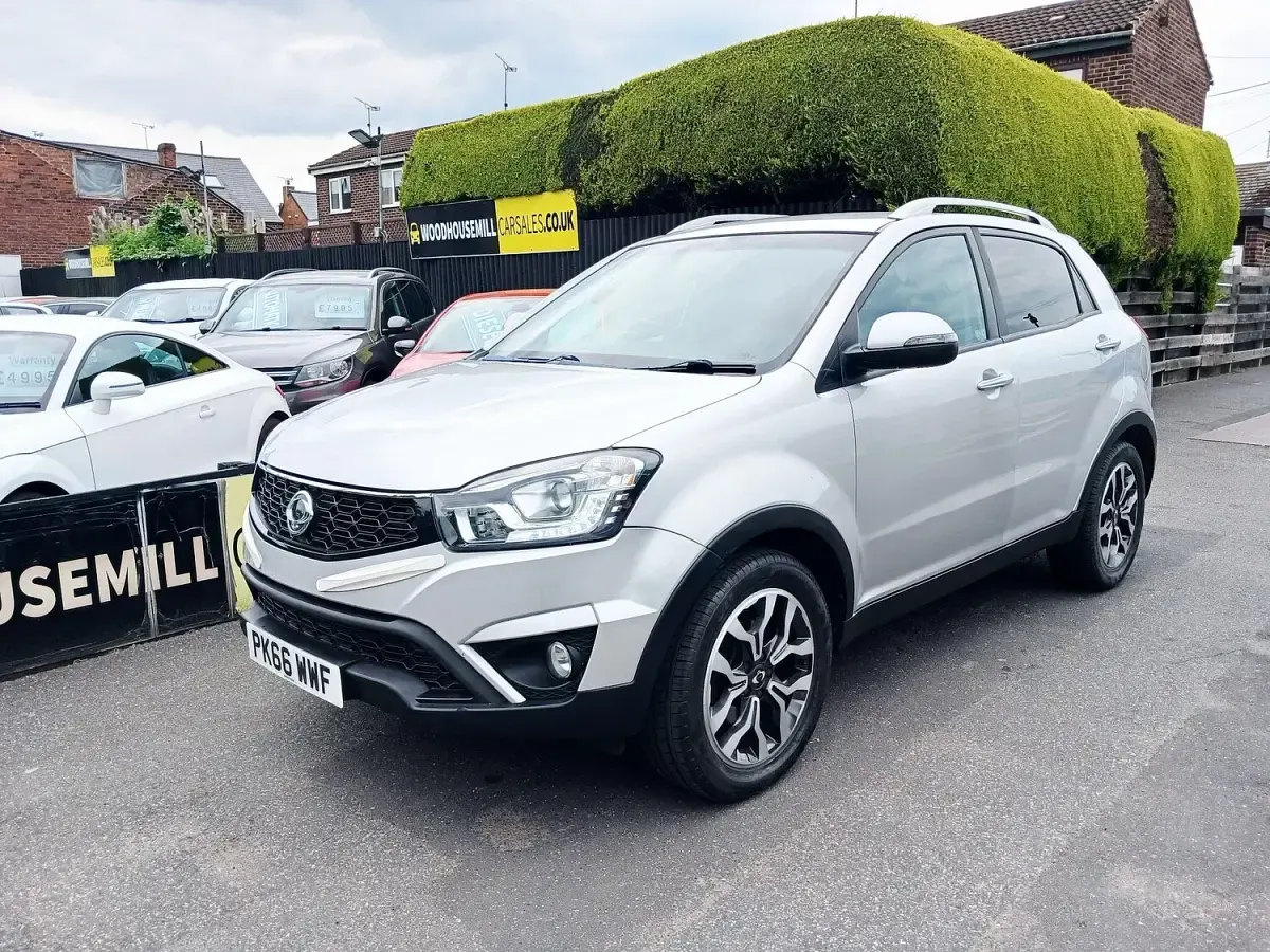 Used SsangYong Korando 178 HP (130 kW) 2016 Silver SUV