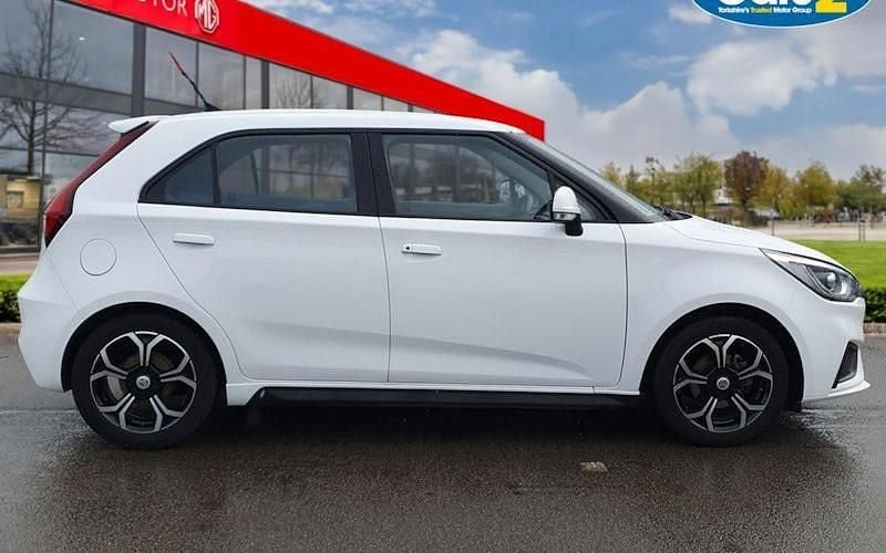 Used MG MG3 Excite 106 HP (77 kW) 2024 White Hatchback