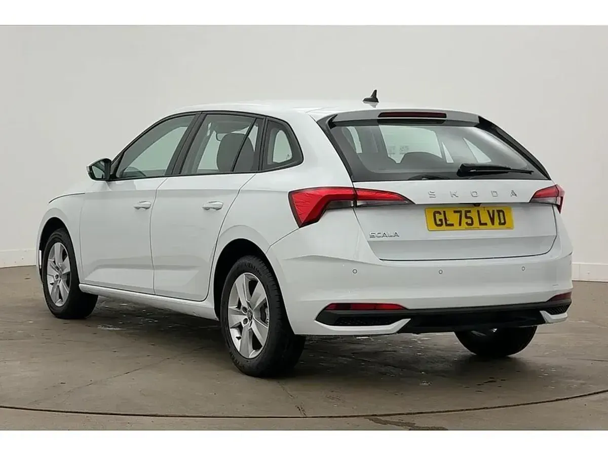 Used Skoda Scala SE 85 HP (62 kW) 2025 Moon white metallic Hatchback