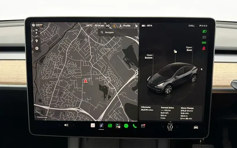 Used Tesla Model Y Standard Range 219 kW (299 HP) 2024 Grey SUV