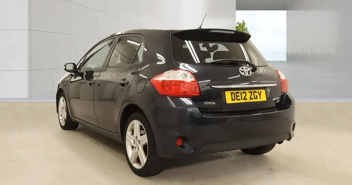 Used Toyota Auris SR 2012 Grey Hatchback