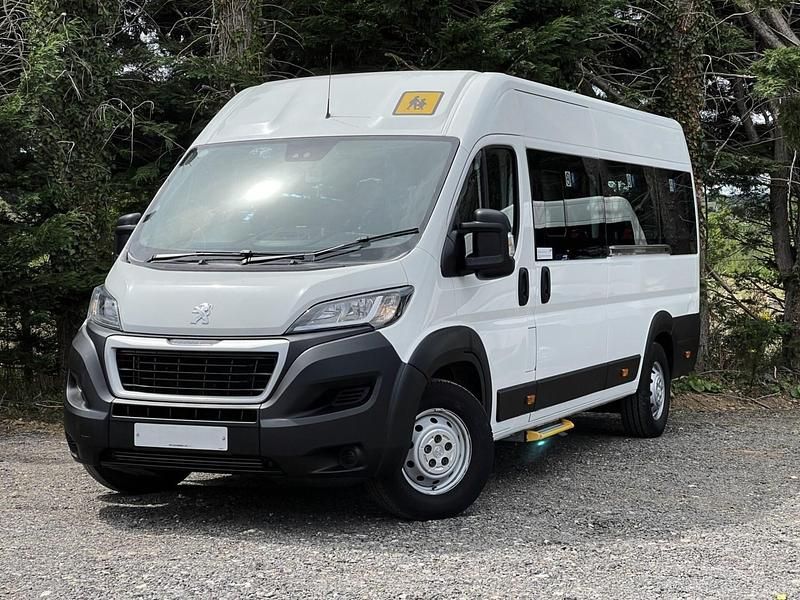 Used Peugeot Boxer S 2022 White Van