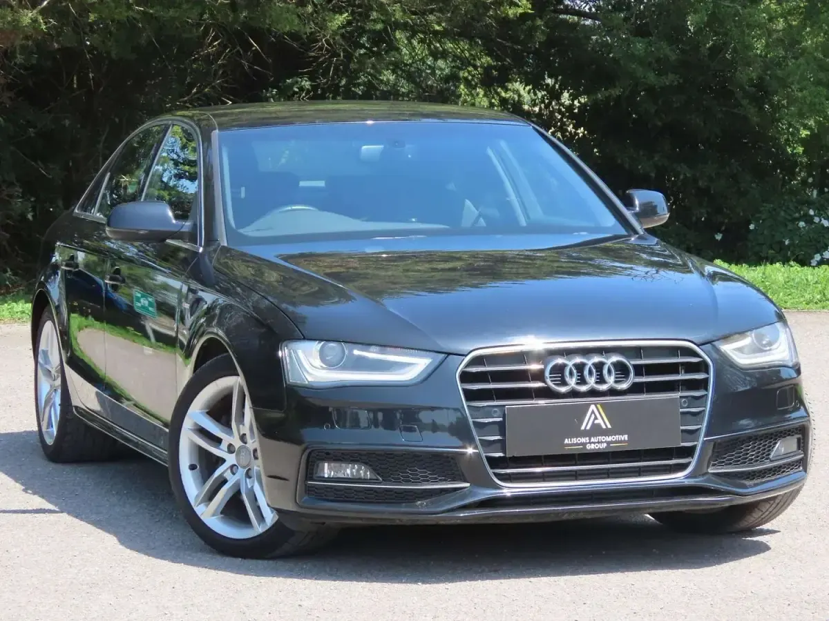 Used Audi A4 S-Line 150 HP (110 kW) 2014 Black Sedan