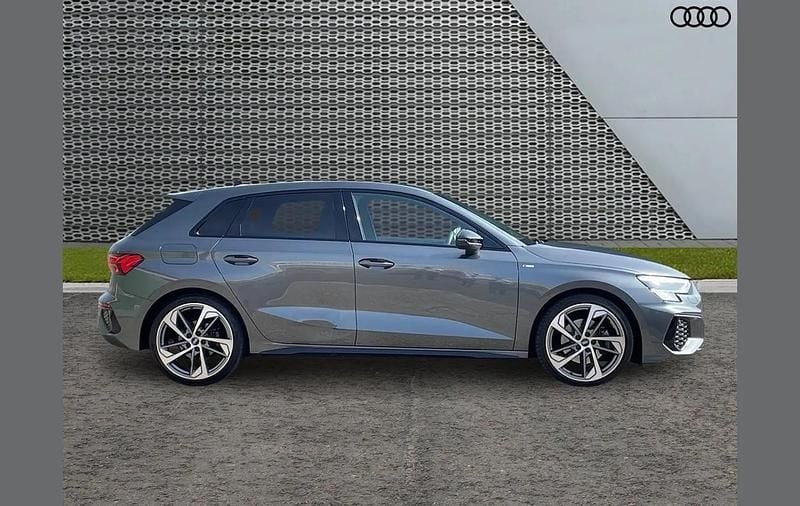 Used Audi A3 Comfort 147 HP (108 kW) 2023 Grey Sedan