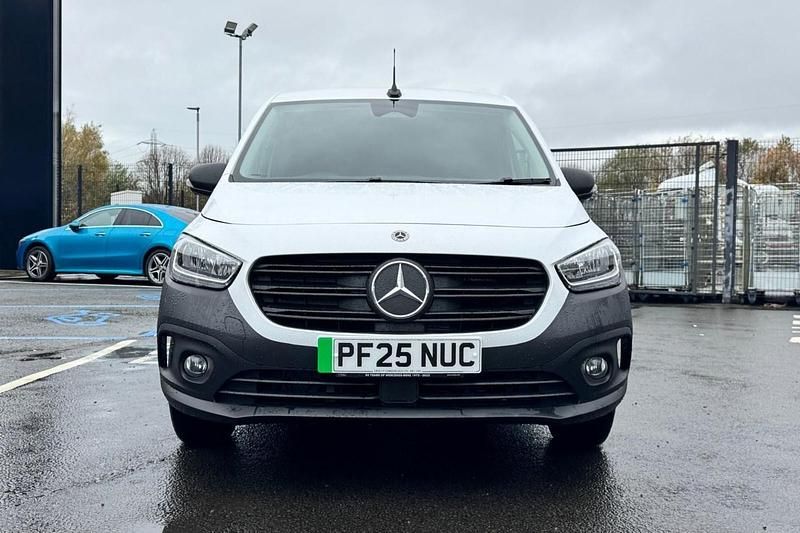 Used Mercedes eCitan Progressive 89 kW (122 HP) 2025 White Van