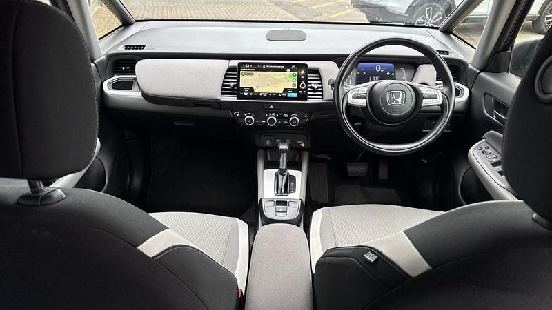 Used Honda Jazz Hybrid 109 HP (80 kW) 2021 Grey Hatchback