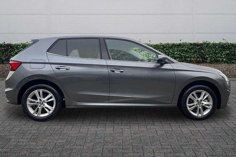 Used Skoda Fabia SE L 85 HP (62 kW) 2025 Graphite grey metallic Hatchback