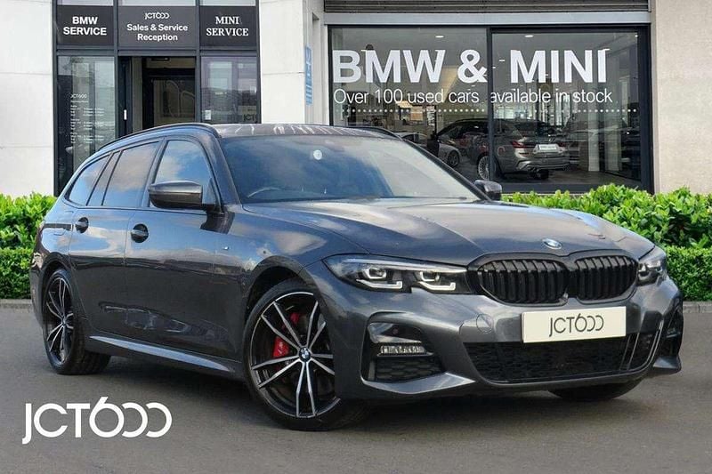 Grey Used 2022 BMW 320e M Sport Estate | £29,150 (Fair price) - Image 1/4
