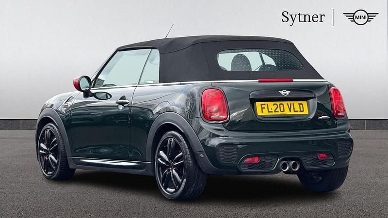 Used Mini John Cooper Works 231 HP (169 kW) 2020 Green Hatchback