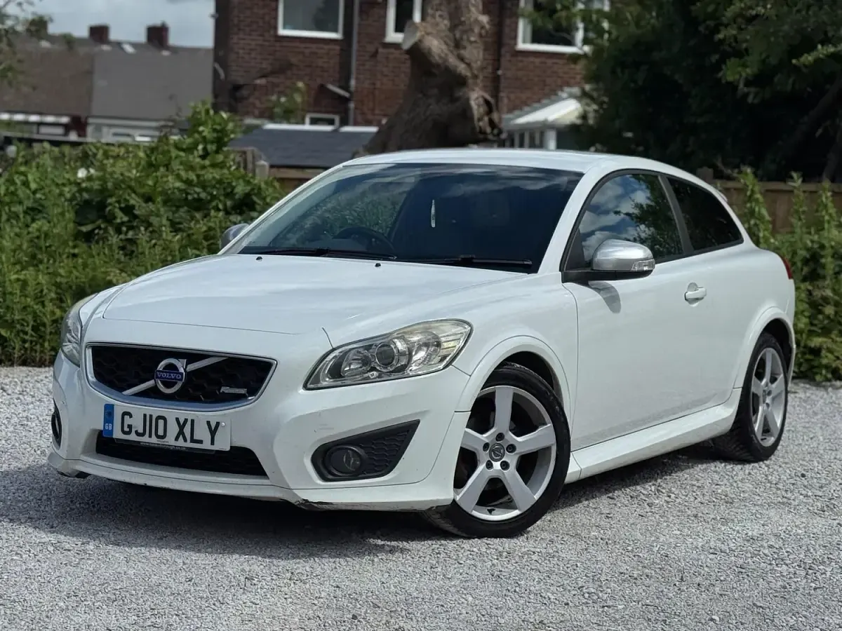 Used Volvo C30 R-Design 2010 White Hatchback