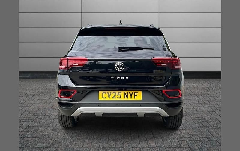 New VW T-Roc Match 150 HP (110 kW) 2025 Black SUV