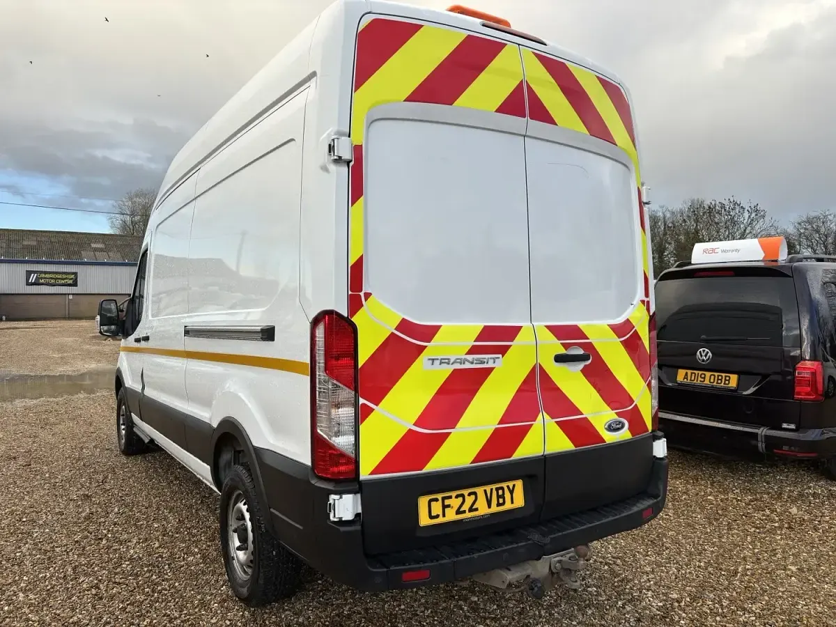 Used Ford Transit 130 HP (95 kW) 2022 White Van