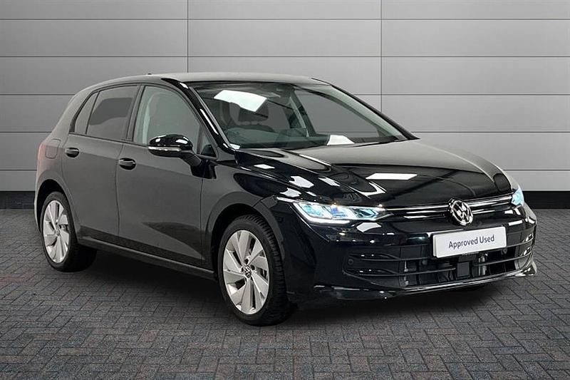 New VW Golf VIII Match 204 HP (150 kW) 2025 Grenadilla black Hatchback