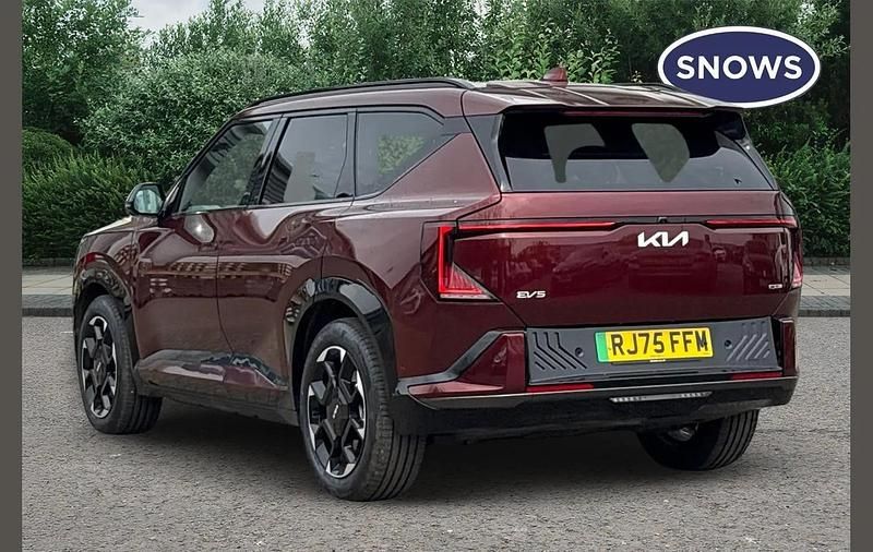 Used Kia EV5 GT-Line S 157 kW (214 HP) 2026 Red SUV