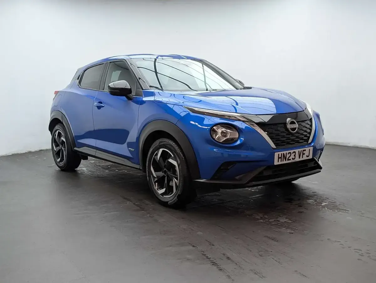 Used Nissan Juke N-Connecta 143 HP (105 kW) 2023 Blue SUV
