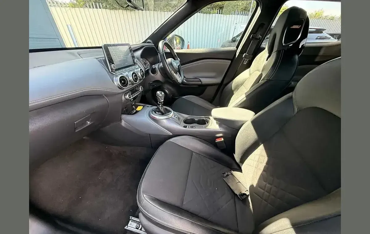 Used Nissan Juke Tekna 112 HP (82 kW) 2022 Black SUV