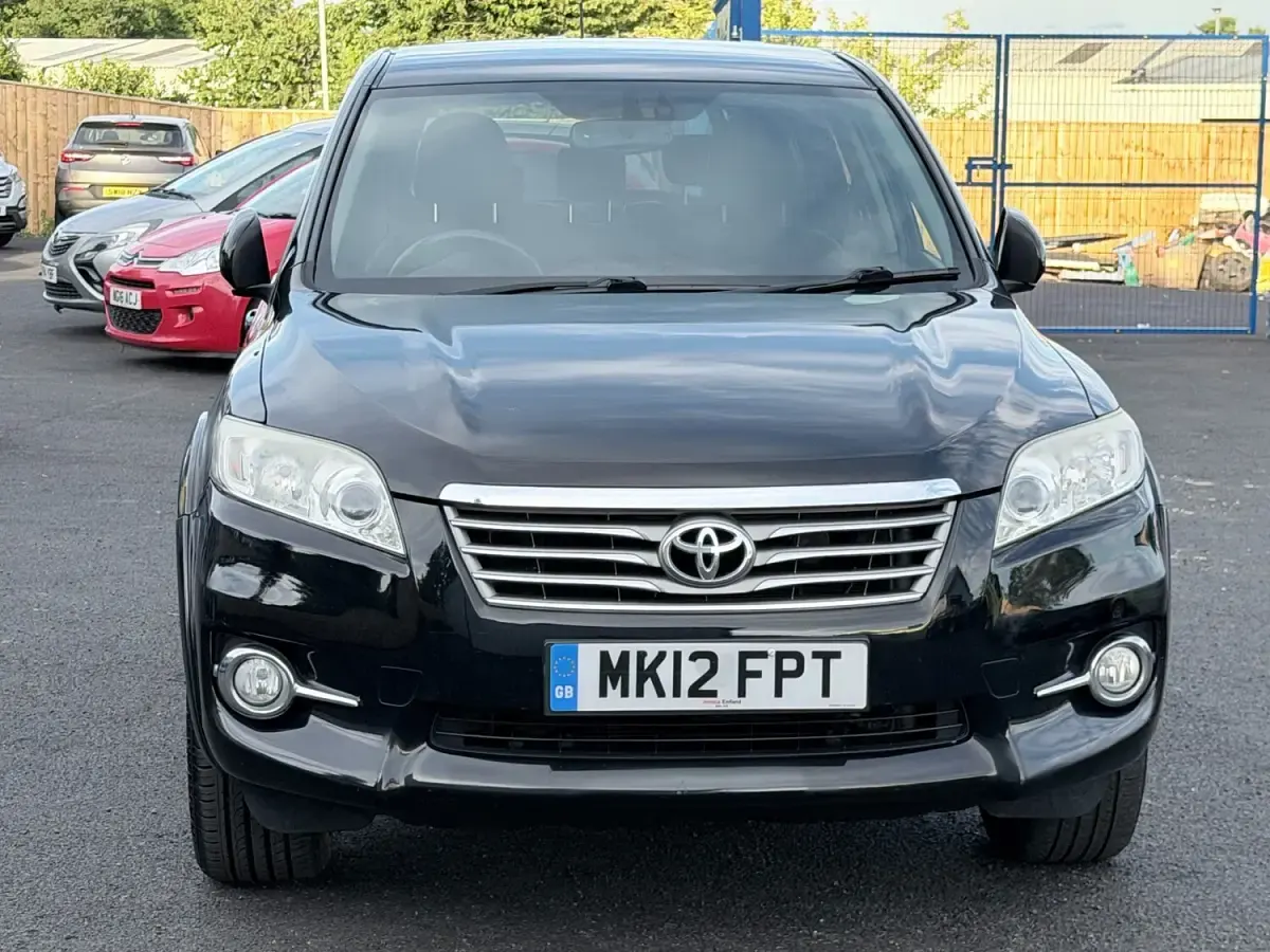 Used Toyota RAV4 SR 150 HP (110 kW) 2012 Black SUV