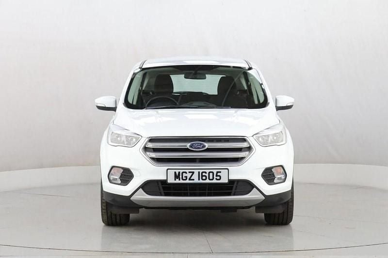 Used Ford Kuga Zetec 120 HP (88 kW) 2019 White SUV