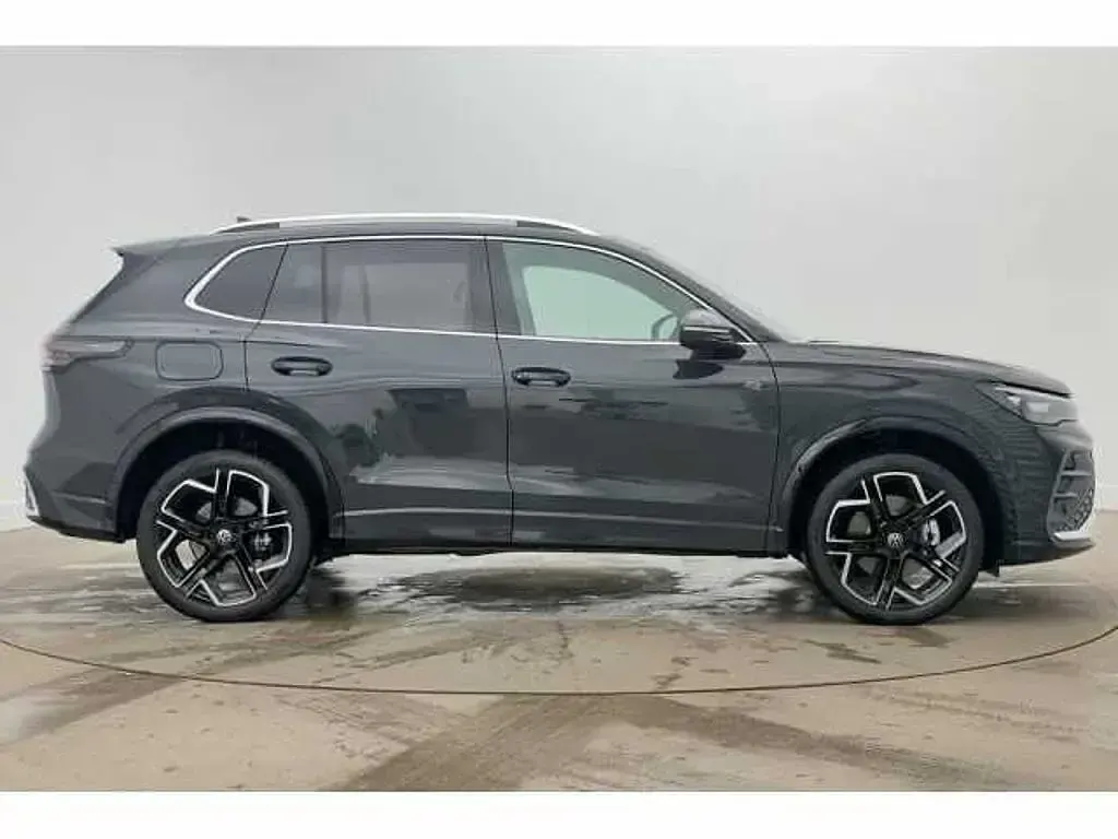 New VW Tiguan 272 HP (200 kW) 2026 SUV