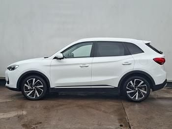 Used MG ZS Trophy 196 HP (144 kW) 2024 White SUV