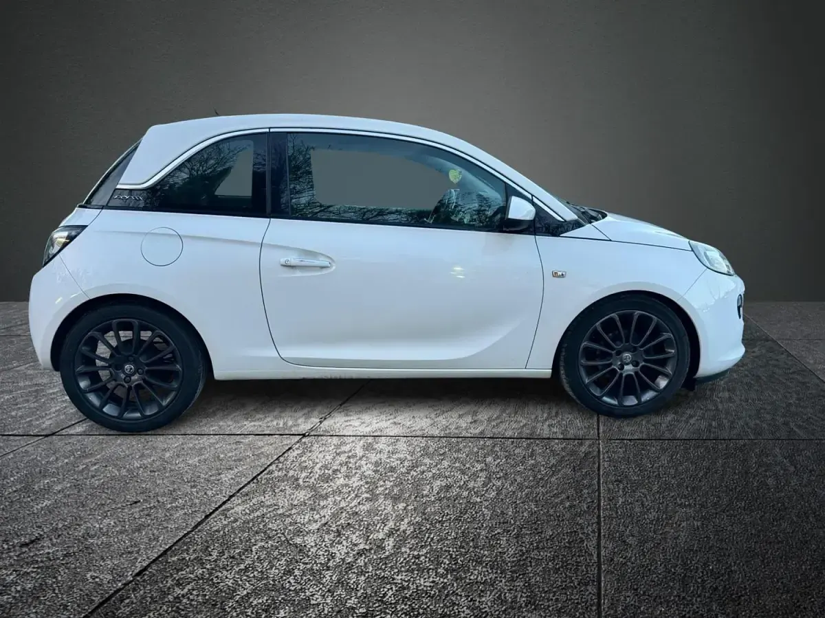 Used Vauxhall Adam Glam 2014 White Hatchback