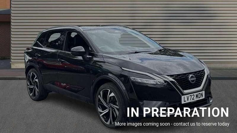 Black Used 2022 Nissan Qashqai Tekna+ SUV | £24,221 (Expensive) - Image 1/4