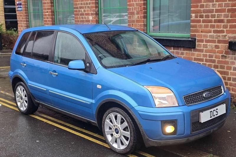 Used Ford Fusion Titanium 99 HP (72 kW) 2009 Blue Hatchback