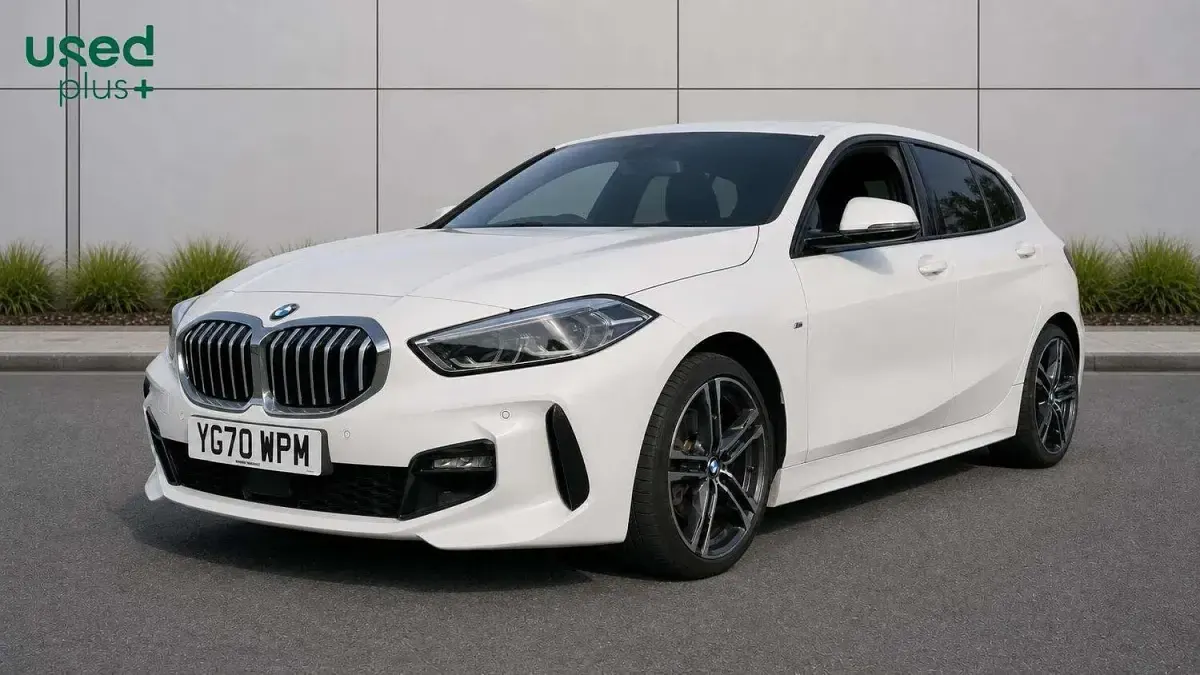 Used BMW 118 M Sport 138 HP (101 kW) 2020 White Hatchback