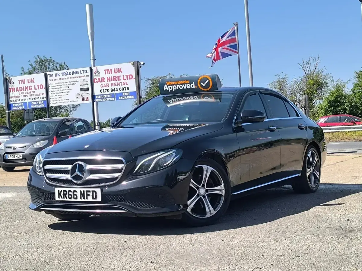 Used Mercedes E220 Premium 2017 Black Sedan