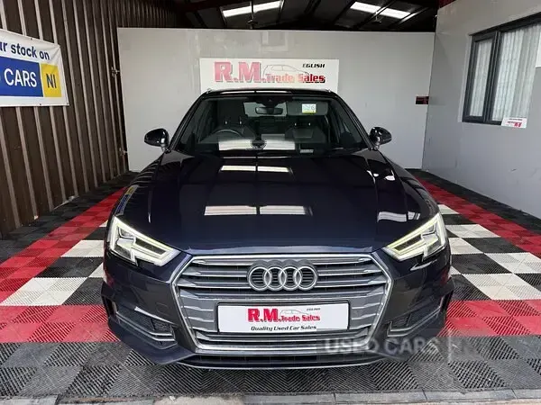 Used Audi A4 S-Line 190 HP (139 kW) 2017 Blue Sedan