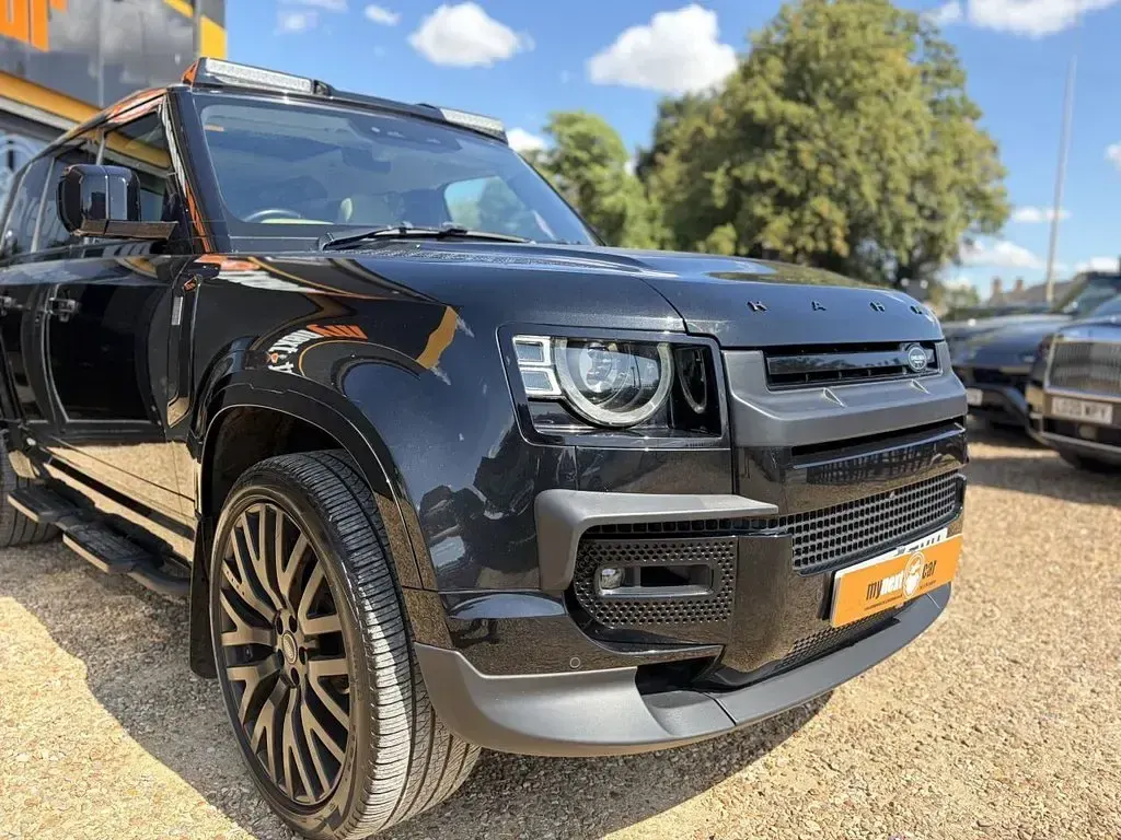 Used Land Rover Defender S 400 HP (294 kW) 2022 Black SUV