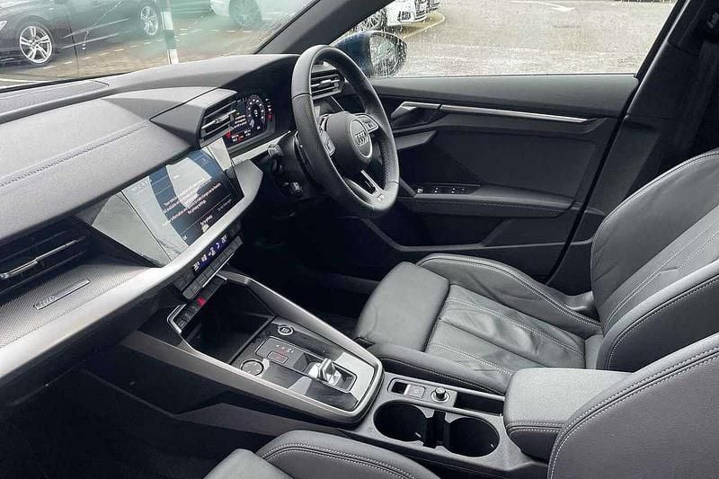 Image 2/4