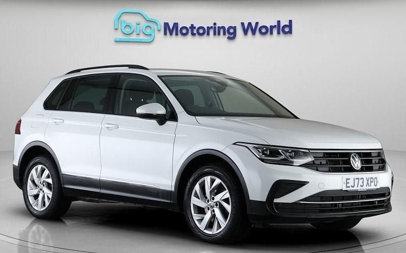Usado VW Tiguan Life 245 HP (180 kW) 2023 SUV