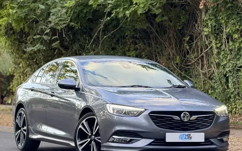 Used Vauxhall Insignia SRi 170 HP (125 kW) 2018 Hatchback