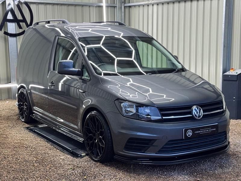 Used VW Caddy Trendline 102 HP (75 kW) 2017 Grey MPV