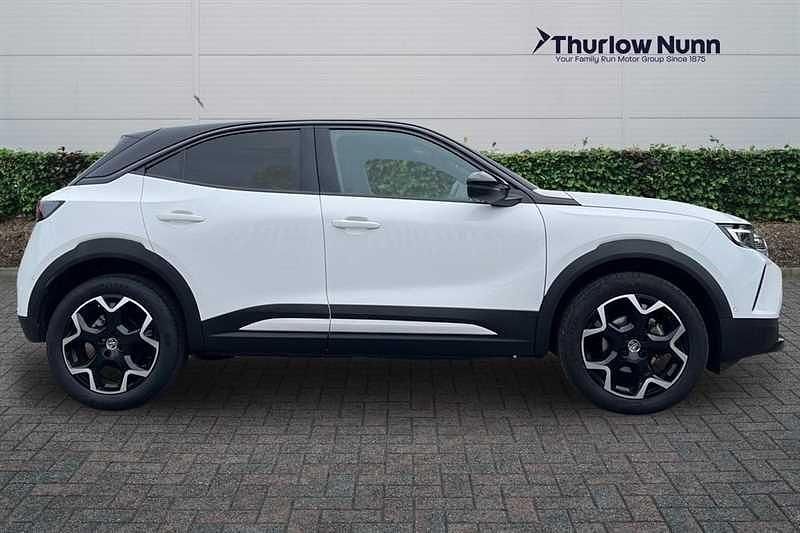 Used Vauxhall Mokka Ultimate 136 HP (100 kW) 2023 Arctic white SUV
